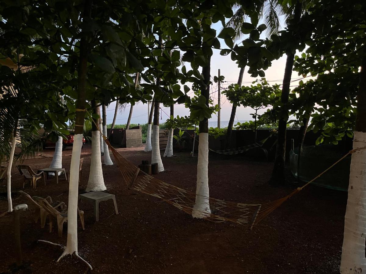Kizhunna Rock Beach House Kannur Luaran gambar