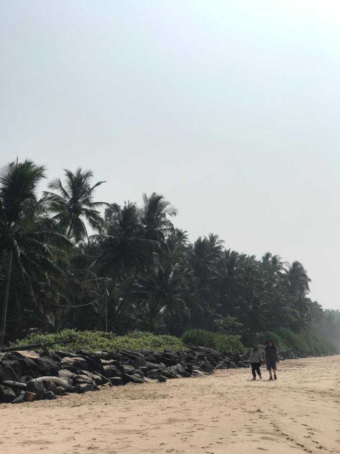 Kizhunna Rock Beach House Kannur Luaran gambar